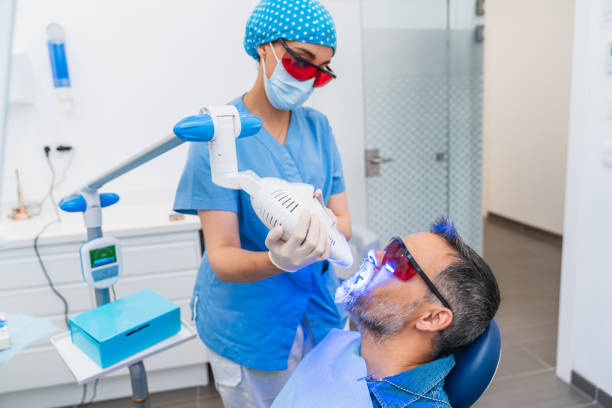 Best Emergency Dental Extractions in Mims, FL